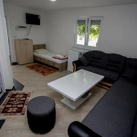 River 5 Apartamento *